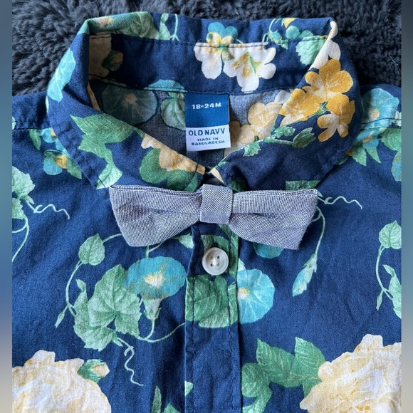 Matching Bow-tie Outfit - Picture 2 of 2